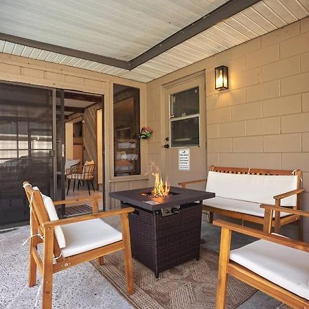 Cozy Lakefront Home W/ Pool -7 Mins From Legoland 윈터헤이븐 외부 사진